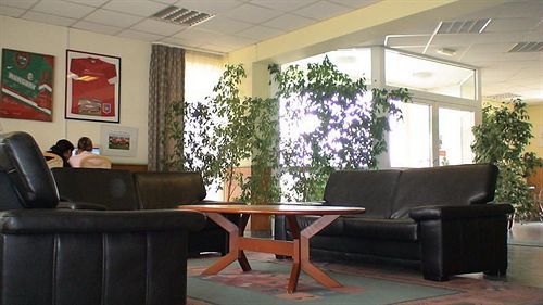 Jancsar Hotel Székesfehérvár Extérieur photo
